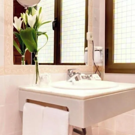 Hotel Sercotel Imperial 3*