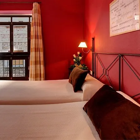 מלון Sercotel Imperial 3*