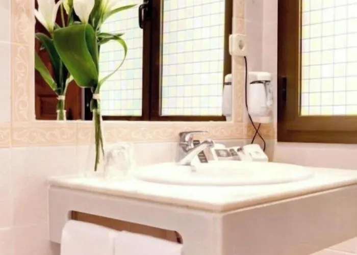 Hotel Sercotel Imperial 3*